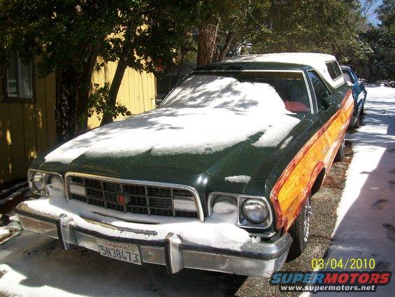 1973-ranchero-squire-after-polish-and-wax-after-storms.jpg 