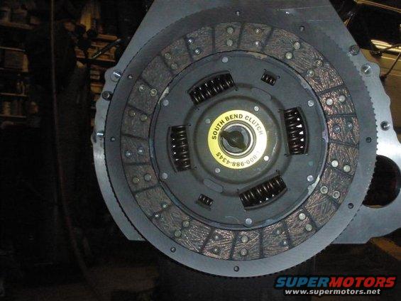 clutch-valve-cover-insulation-and-motor-in-mounts-007-(medium).jpg 