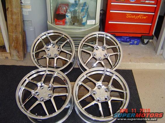 sale-items-2010-001.jpg ZO6 Wheels