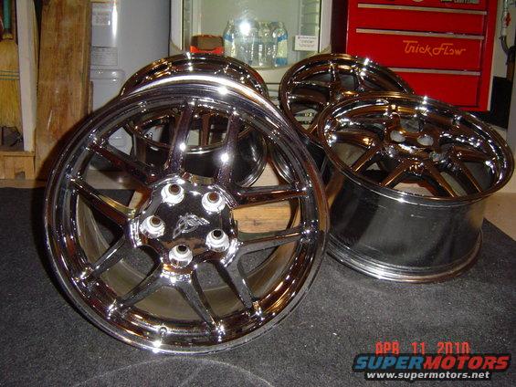 sale-items-2010-011.jpg ZO6 Wheels 2