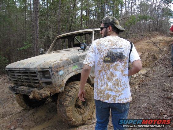 shirt-decorating-courtesey-of-muddy-jack.jpg Nice Shirt Design!!!!!!!