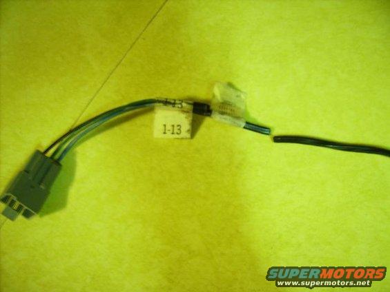 dsci0270.jpg Harness Cut Near Tripminder to Fuel Flow/Speed Sensor Connector