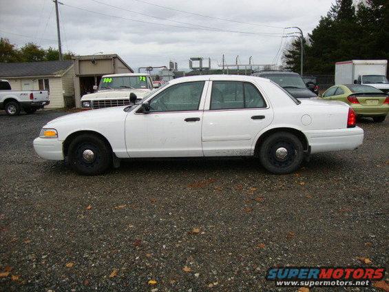 crownvic3.jpg 