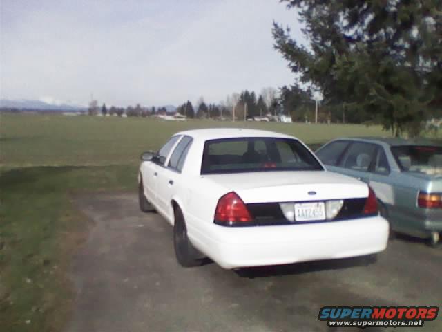 2002-crown-vic_2.jpg 