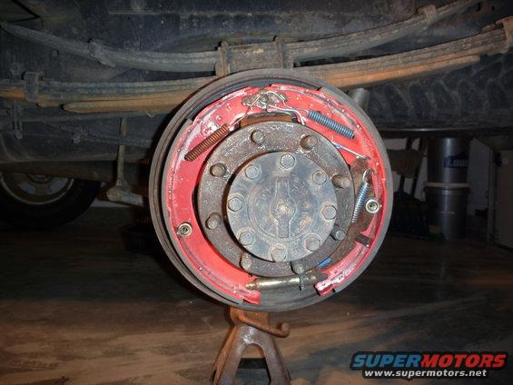 rear-brake-pad-drum-replace-dana-70-(5).jpg 