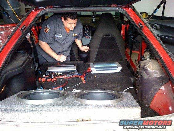 bestbuyinstall2.jpg installation of 2-Kenwood 1800 watt [class D] mono amps and 1-Infinity 4-channel amp [to power the 4-12&quot; Kenwood subs].