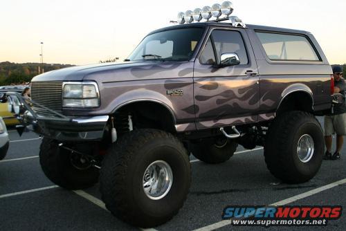 customliftedfordbronco1b.jpg 