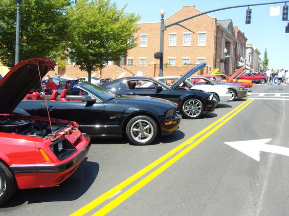 mustang-alley-somerset-2011-075.jpg 