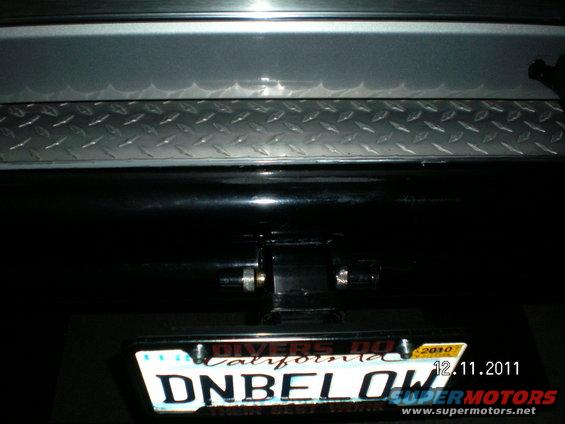 rear-receiver-hitch-license-plate-bracket-004.jpg 