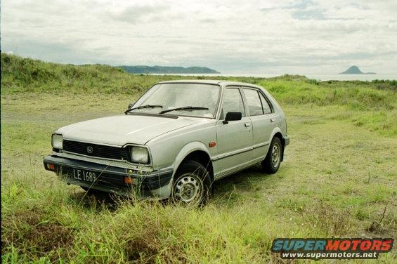 honda_l.jpg My little honda. It drove around New Zeland twice, survived 90 mile beach, hitchhikers, storms and in the end, i sold it for the same price as i bought it for!