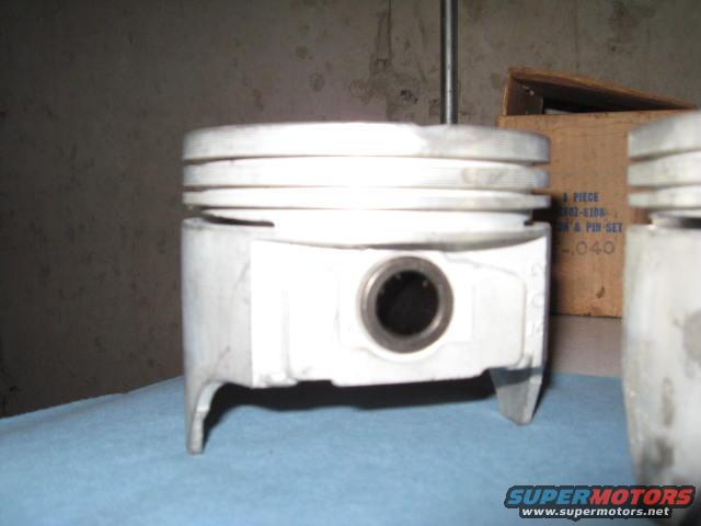 302-pistons-002.jpg 