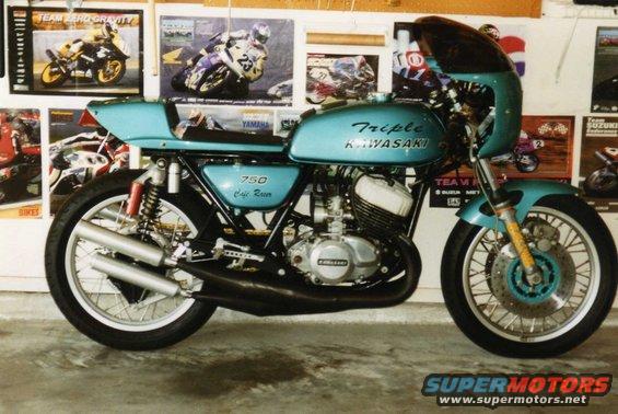 kawasakitriplecaferacer72-large.jpg 