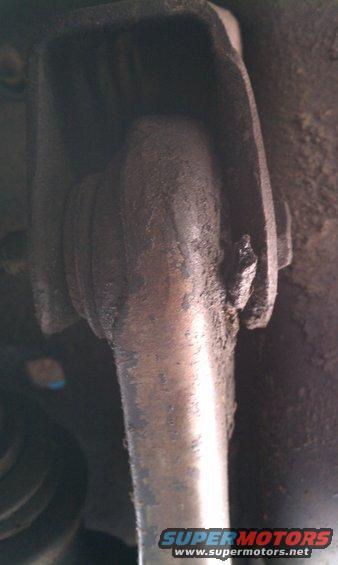 bronco-001-(8).jpg Drivers side Pivot Bushing...not lookin' good.