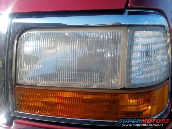 Remove headlight 1994 ford bronco #2