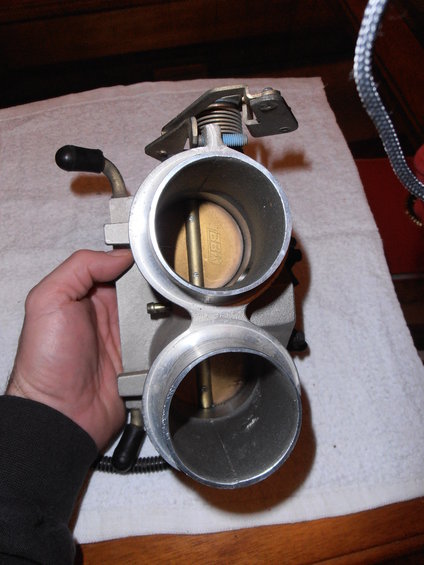 throttle-body-4.jpg 