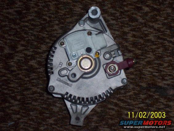 100_0363.jpg Back of my 3g alternator.