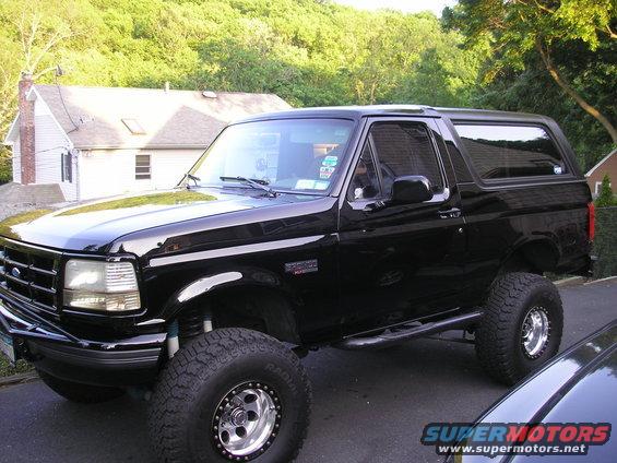 all-black-bronco.jpg 