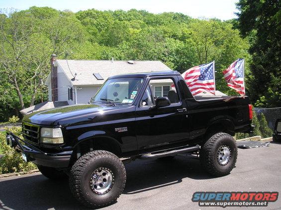 all-black-bronco-2.jpg 