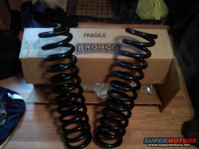 coils-came.jpg Got to love the ups man!

superlift 6-6.5&quot; coils