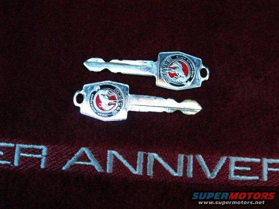 Ford bronco silver anniversary emblems #3