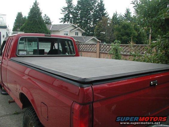 tonneau_cover_004.jpg 