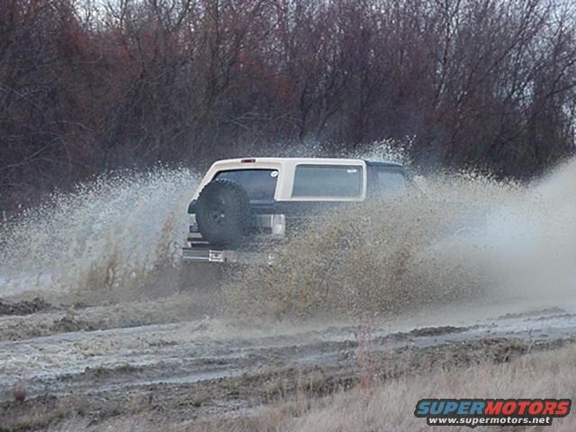 mvc558s.jpg side shot of puddle crossing