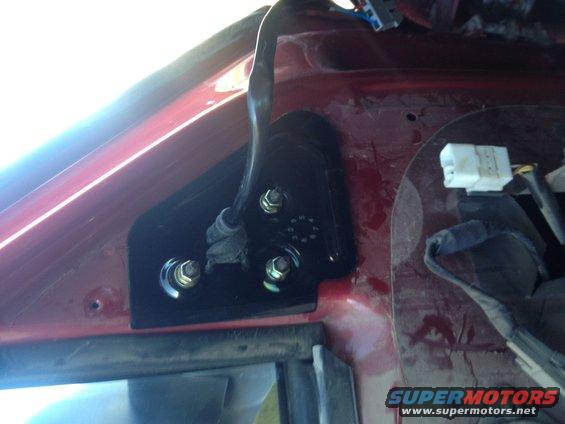 tow-mirror-inner-bracket.jpg 97 Dodge 2500 inner tow mirror bracket