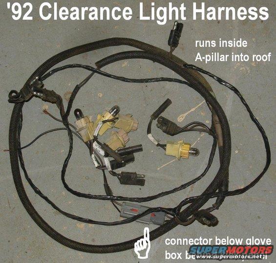 clearance92.jpg '92 F250 Clearance Lights Harness & bulb holders
IF THE IMAGE IS TOO SMALL, click it.

[url=https://www.supermotors.net/registry/media/1168382][img]https://www.supermotors.net/getfile/1168382/thumbnail/clearance95.jpg[/img][/url]