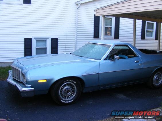 housecarsbikes-095.jpg First of the Ranchero's, 1975, it's the work horse.