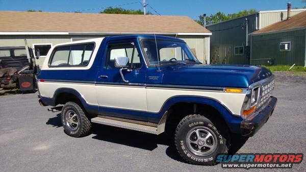 blue-and-white-bronco.jpg 