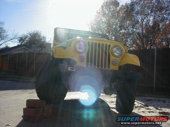 jeepflexfront.jpg front shot